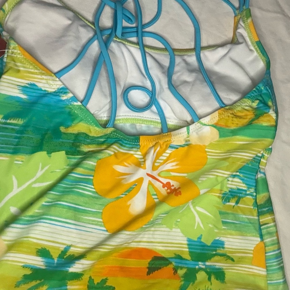 Colorful Floral Tankini Top - Picture 4 of 7